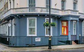 Oyo Townhouse New England, London Victoria